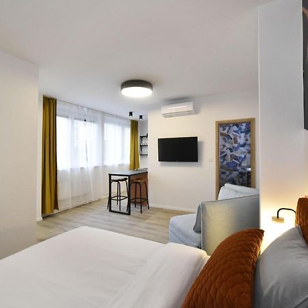 Block Apartment No2 Zagreb Buitenkant foto