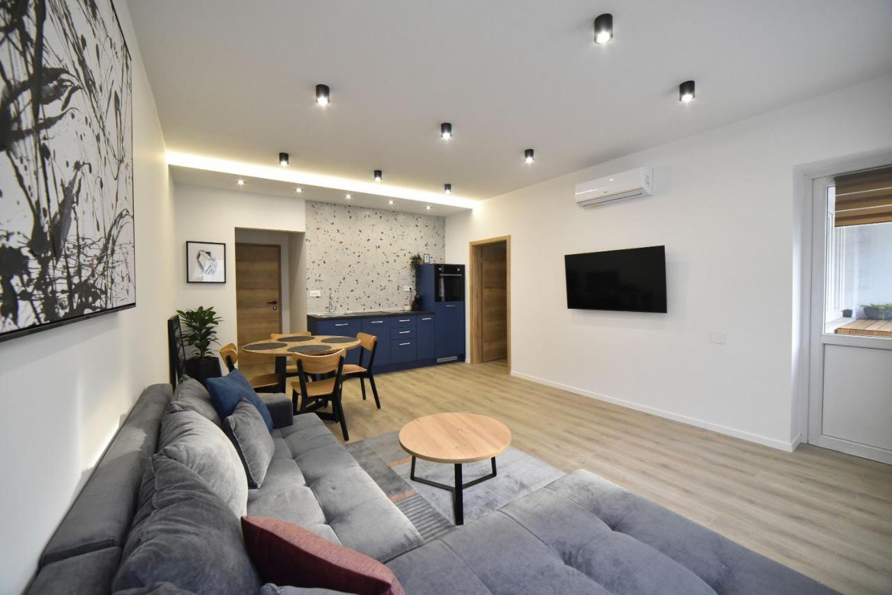 Block Apartment No2 Zagreb Buitenkant foto