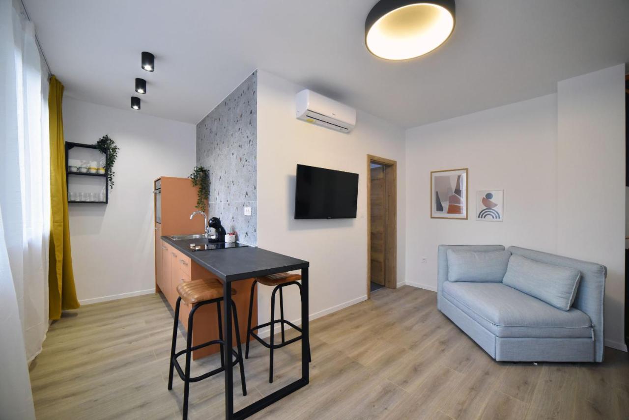 Block Apartment No2 Zagreb Buitenkant foto