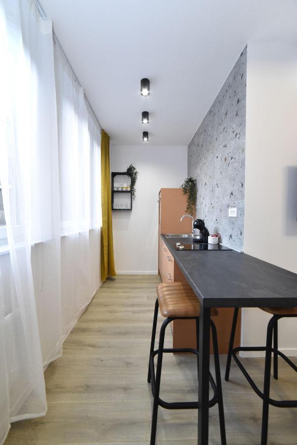 Block Apartment No2 Zagreb Buitenkant foto