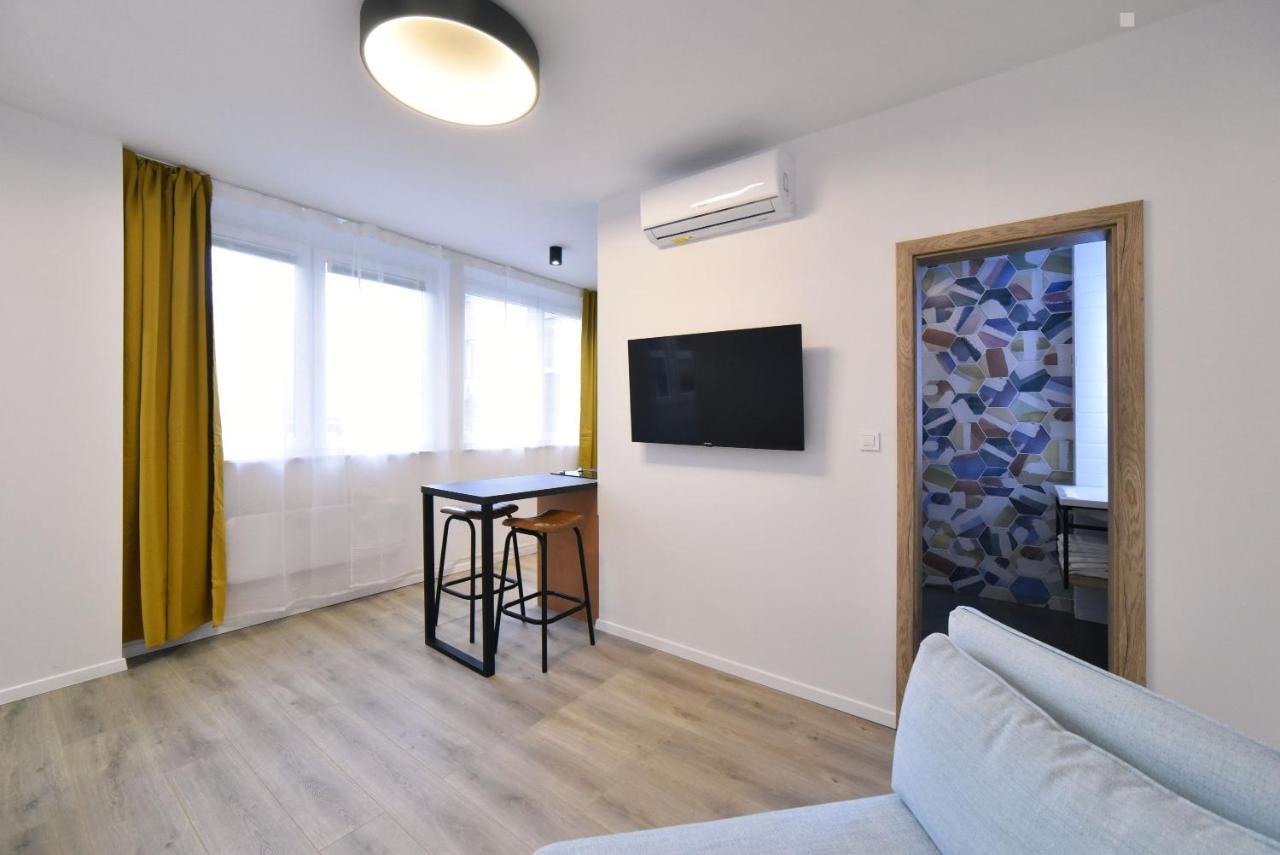 Block Apartment No2 Zagreb Buitenkant foto